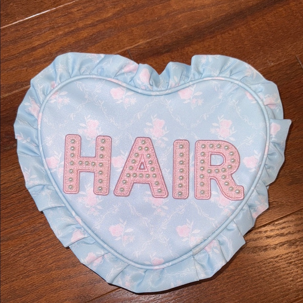 Custom Stoney clover lane high tea Heart-Shaped Blue Hair Accessory Holder